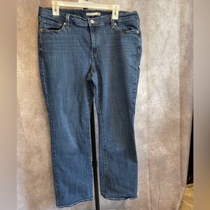 Levi’s Classic Blue Denim Women's Jeans